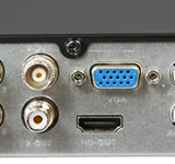 Задняя панель видео регистратора с разъемами для подключен монитора к регистратору.
